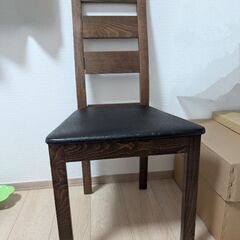 木製　ダイニングチェアの画像