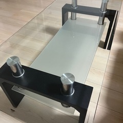 サイドテーブル