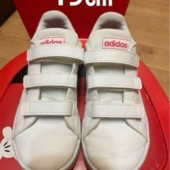 adidas   子供スニーカー