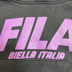 FILA フィラ パープルロゴフーディパーカー ブラック ベビーキッズ90サイズの画像