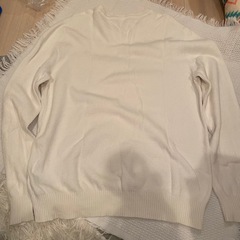 トミーヒルフィガー　薄手　ニットの画像