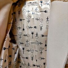 レディースコートの画像
