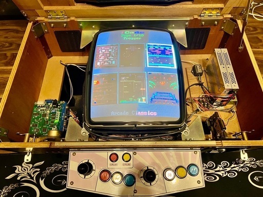 ゲーム機　レトロゲーム機　アーケードゲーム