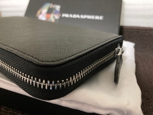 [商談中]新品 prada レザー 長財布 