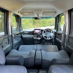 安心の1年保証付き‼️24年式！月々1.2万円〜分割払い可❗️ 車検2年付き！【名義変更代込み】大人気☆ホンダ N-BOXカスタム☆ステアリングスイッチ付き☆HDDナビ付き☆走行中DVD見れます☆電動スライドドア☆ドラレコ付き☆スマートキー☆フルオートエアコン☆そのまま乗って帰れます❗️の画像