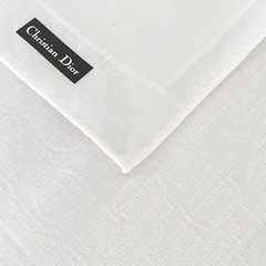 Dior ハンカチ ロゴ 結婚式などセレモニー用の画像