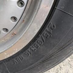 ハイエースに、ブリジストンアルミホイール、タイヤセットの画像