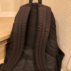 adidas リュックサックの画像