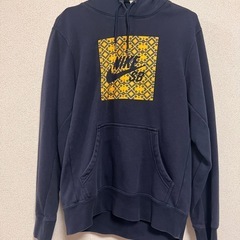 Nike SB ネイビー パーカー Mサイズ