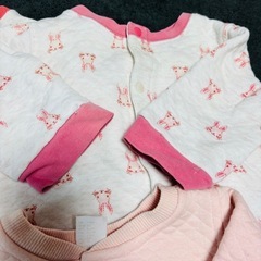 UNIQLO ロンパース　70サイズの画像