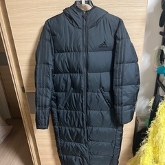 adidas ベンチコート