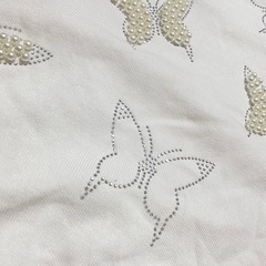 セレクトショップ購入✨定価6,000円✨蝶パールニットTシャツ✨の画像