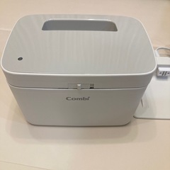 Combi お尻拭きウォーマー　く