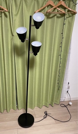 黒 3灯フロアランプ LED電球付き