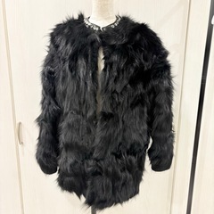 PRADA リアルファーコートプラダ　ブルーフォックス毛皮　