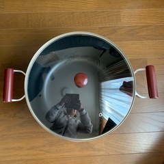 美品❣️ガラス蓋付き大型鍋ふっ素樹脂加工 IH対応32cmの画像
