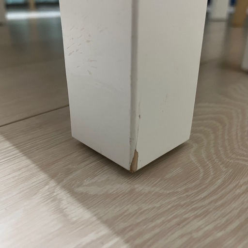 【取引先確定済み】ダイニングテーブル IKEA 椅子2脚付き