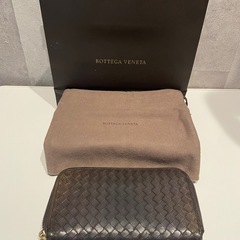 ボッテガヴェネタ　イントレチャート　ラウンドファスナー　長財布　...