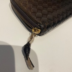 ボッテガヴェネタ　イントレチャート　ラウンドファスナー　長財布　ダークブラウンの画像