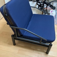 折り畳みベッド、ソファーの画像