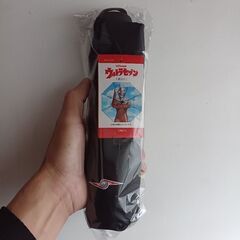 ウルトラセブン折りたたみ傘。新品、未使用です。最終値下げの画像