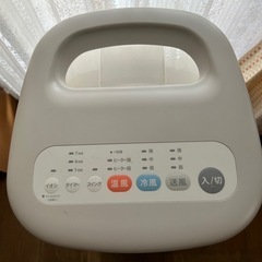 加湿付き温冷風扇の画像