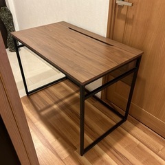 【差し上げます】パソコンデスク　机
