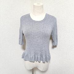 ジルスチュアート 美品 ラウンドネックリブニット 半袖 五分袖丈...