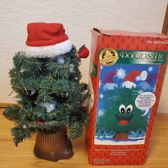 動くクリスマスツリー　②