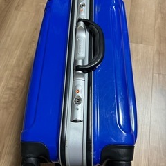 スーツケースの画像