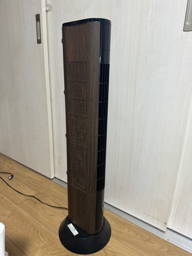 ドウシシャ タワー扇風機　リモコン付き