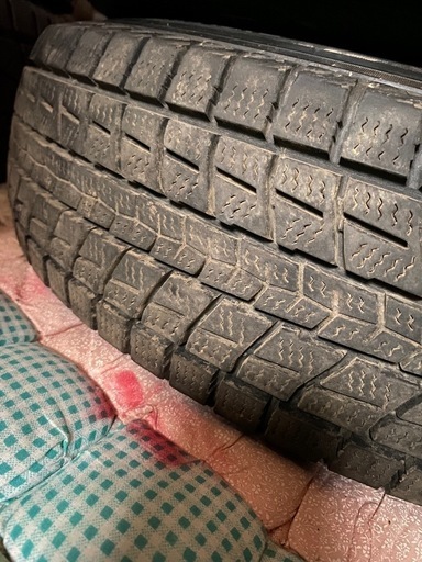 スタッドレス タイヤホイール付き 175/80r16