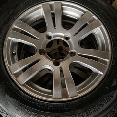 スタッドレス タイヤホイール付き 175/80r16