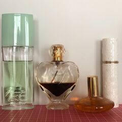 香水4　1個千円～の画像