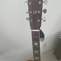 Moralesモラレスギター(訳あり)ハードケースとスタンド付きの画像