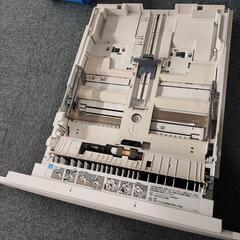 LP-S6160 用紙トレイ