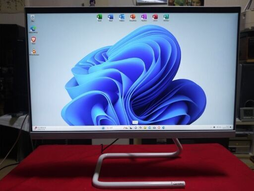 美品です。Windows 11  24インチ  Lenovo ideacentre AIO 3 24IMB05/Gold G6400T/4GB HDD 1TB Webカメラ搭載 DVDマルチドライブ