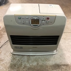 石油ファンヒーター　中古