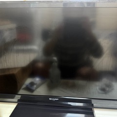 SHARP AQUOS 32型液晶テレビ LC-32H7の画像