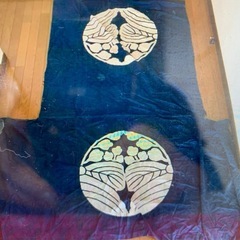 ５幅 大判 古布 ボロ 藍染め 時代布 生地 JAPAN VINTAGE 藍染 ５幅 家紋 大判 古布 BORO ボロ リメイク素材 藍染め 古裂 襤褸 時代布 生地 木綿 ヴィンテージ JAPAN VINTAGE ジャパンヴィンテージの画像