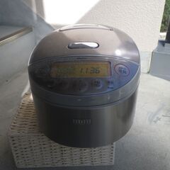 SANYO　圧力IH　　ジャー炊飯器　ECJ-JK10 