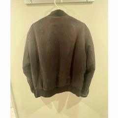 ユニクロ　ショート ブルゾンの画像