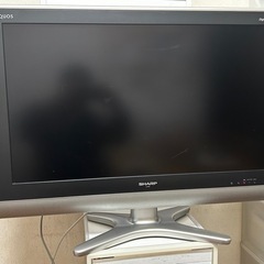シャープ32型液晶テレビ