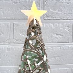 グリッターウォータークリスマスツリー シャンパンゴールド クリスマス オブジェ 置物 ライト ツリー 卓上 ☆ 札幌市 白石店 の画像