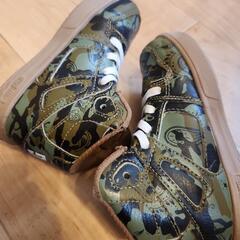 子供用 DC SHOES スニーカー 14cm 迷彩柄 カモフラの画像