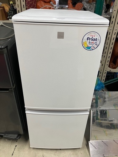 冷蔵庫　中古品 シャープ　2018年製