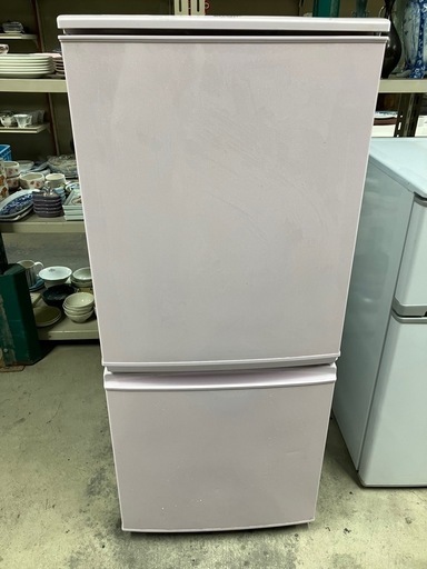 冷蔵庫　中古品　シャープ2015年製　SJー14E2