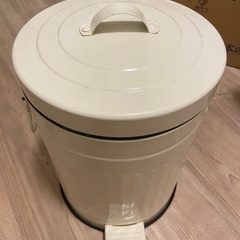 ニットリ　ゴミ箱