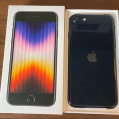 SIMフリー　iPhone SE (第3世代) ミッドナイト 64GBの画像