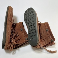 ミネトンカ　ショートブーツ　茶色　24cmの画像